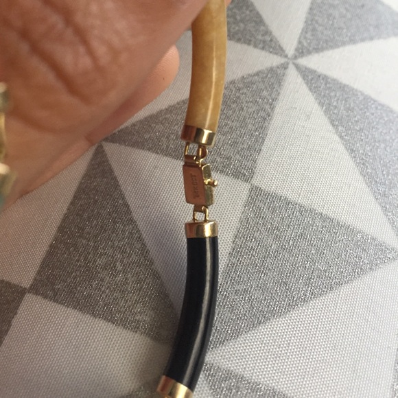 🚫SOLD🚫 14K Multi Color Jade Bracelet ✨ - Picture 3 of 4